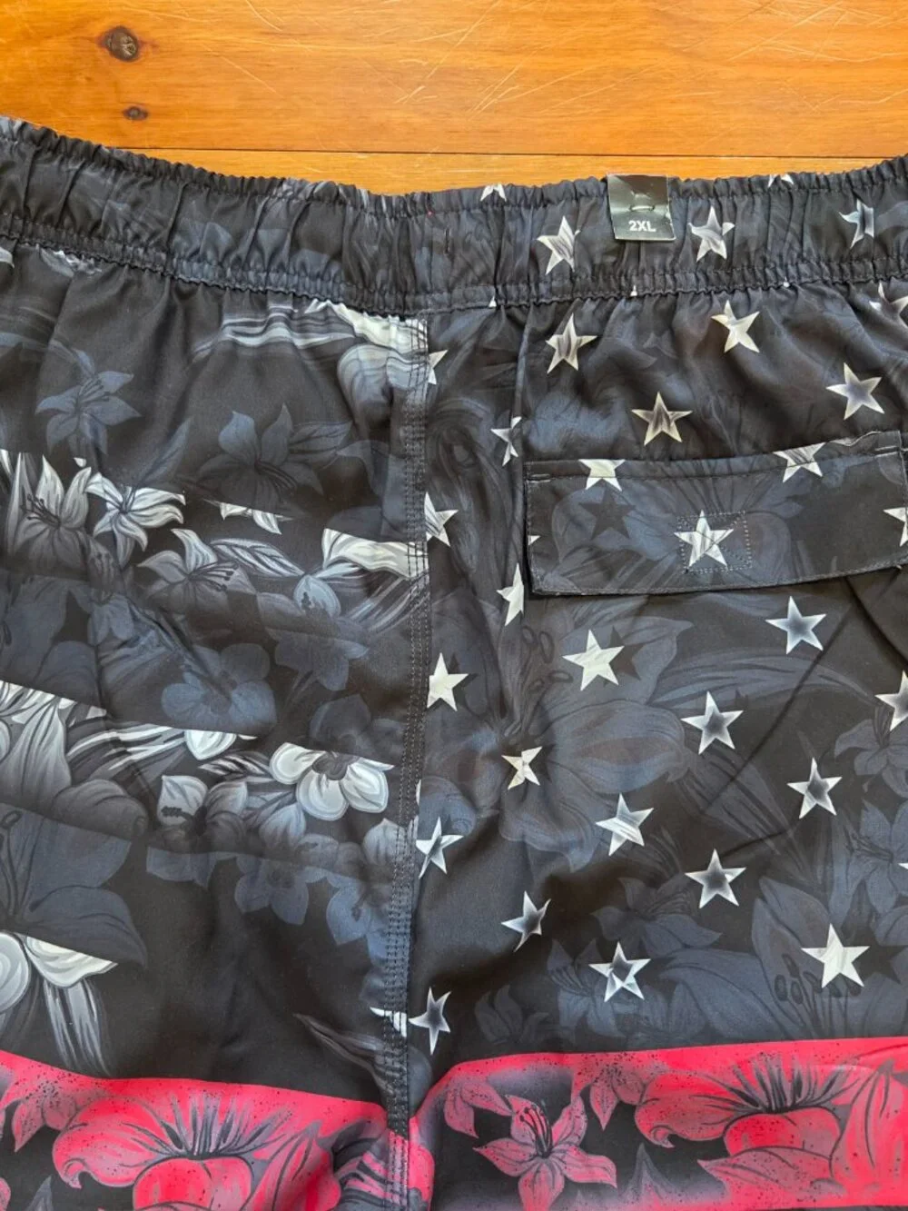 Men’s US Apparel Swim Shorts Trunks Swimsuit Size 2XL Black Red New with Tags